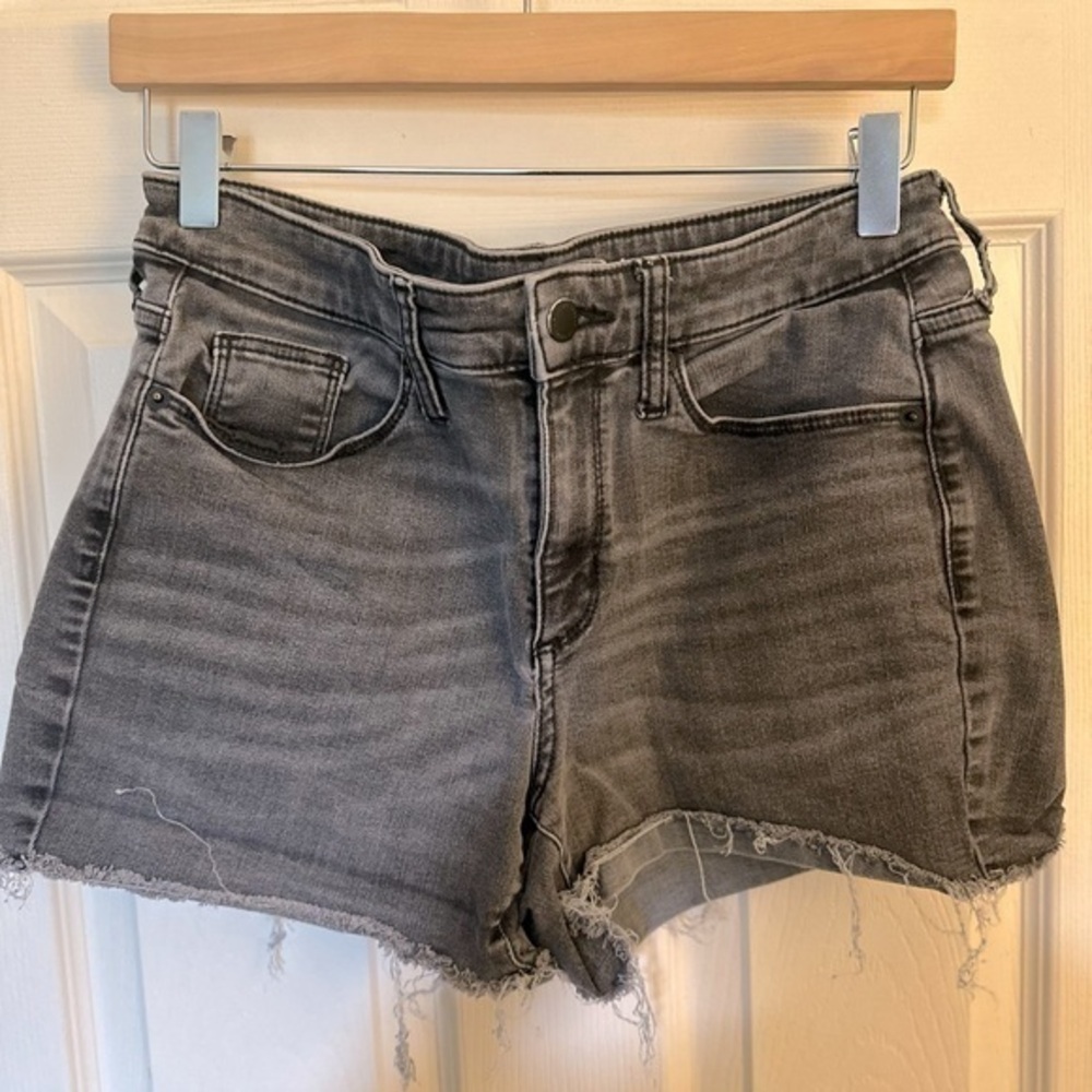 Universal Thread Gray Cut Off Denim Shorts Size 6